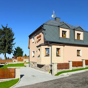 Pension H.Blatná Hotel Horní Blatná Exterior photo