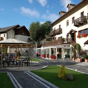 Albergo Edelweiss - Larespa Crodo Exterior photo