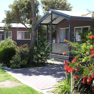 Lakeside Tourist Park Hotel Robe Exterior photo