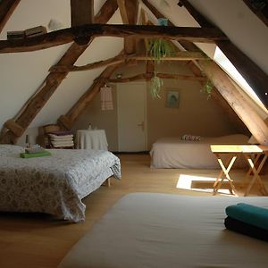 Chambre d'Hôte La Maison du Mesnil Acomodação com café da manhã Saint-Hilaire-Petitville Room photo