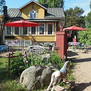 Hotel & Cafe Lanterna Nauvo Exterior photo