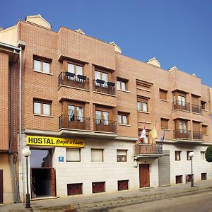 Duque De Osuna Hotel Medina de Ríoseco Exterior photo