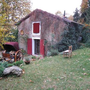 Centro Trekking A Cavallo Monte Brugiana Casa de hóspedes Massa  Exterior photo