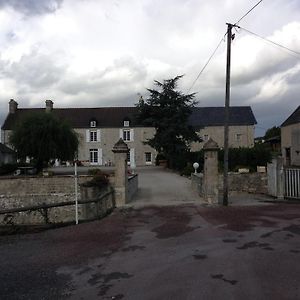 Domaine Saint-Hilaire Acomodação com café da manhã Exterior photo