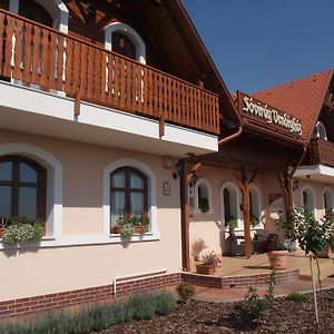 Sóvirág Vendégház Hotel Hortobágy Exterior photo