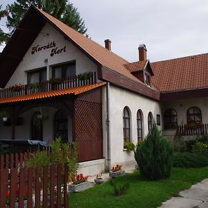 Horváth Kert Vendégház Hotel Zirc Exterior photo