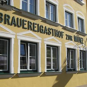 Brauereigasthof Zur Munz Seit 1586 Hotel Günzburg Exterior photo