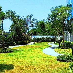 The Kith Condo Garden View Ban Bang Khan  Exterior photo