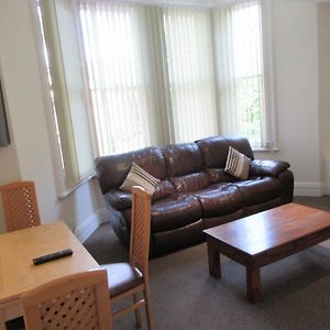 No 4 - Large 2 Bed Near Sefton Park And Lark Lane Apartamento Liverpool Exterior photo