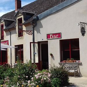 Auberge Saint Aubin Hotel Exterior photo