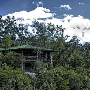 Canon De La Vieja Lodge Libéria Exterior photo