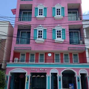 Teeny House Hotel Nakhon Si Thammarat Exterior photo