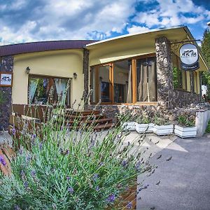 Penzión ARTin Hotel Nitra Exterior photo