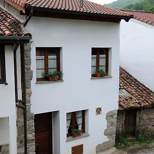 Casa Guela Casa de hóspedes Pajares  Exterior photo