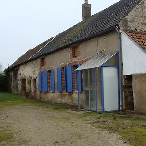 La Cerisaie Vila Ferreux Exterior photo