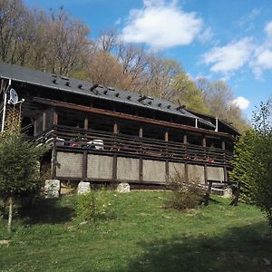 Cabana La Noi Hotel Rîşnov Exterior photo