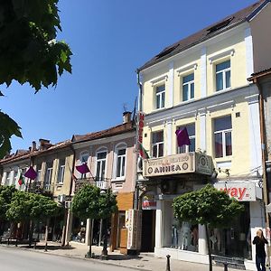 Hotel Anhea Veliko Tŭrnovo Exterior photo