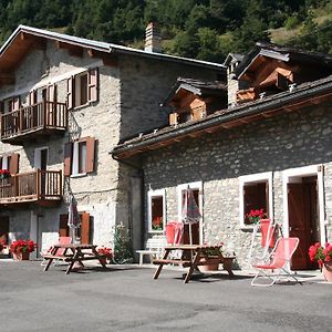 Villaggio Gerbore Saint Nicolas Exterior photo