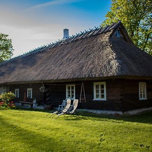 Kuusetuka Tourism Farm Vila Pahkla Exterior photo