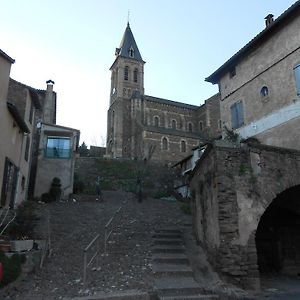 Gite Des Monts Hotel Saint-Izaire Exterior photo