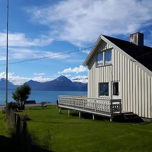 Lyngen Arctic View Vila Olderdalen Exterior photo