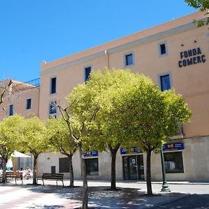 Apartaments Fonda Comerç Torroella de Montgrí Exterior photo