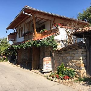 Hotel Pri Chakara Arbanasi Exterior photo