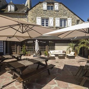 Logis Hotel Au Relais Aspois Pau Exterior photo