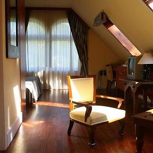 Uhu Villa Suites Budapeste Room photo