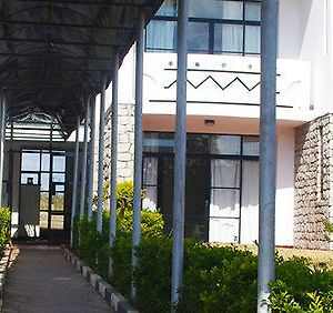 Regency Hotel Flamboyant Masvingo Exterior photo