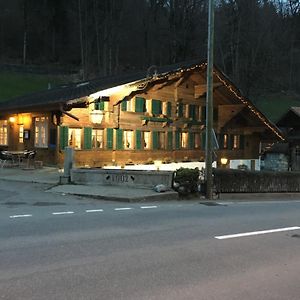 325 Year Old Swiss Chalet Vila Boltigen Exterior photo