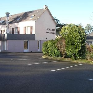 Auberge Du Calvaire Hotel Pontchâteau Exterior photo