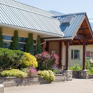 The Lodge At Arrow Lakes Nakusp Exterior photo