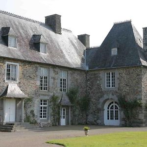 Le Logis D'Equilly Acomodação com café da manhã Exterior photo