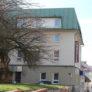 Hotel Rambousek Nové Město nad Metují Exterior photo