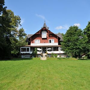 Jagdschloss Fahrenbuehl Hotel Garni Kirchenlamitz Exterior photo