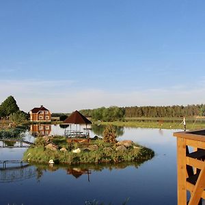 Kvetky Yablyni Hotel Sutoki Exterior photo