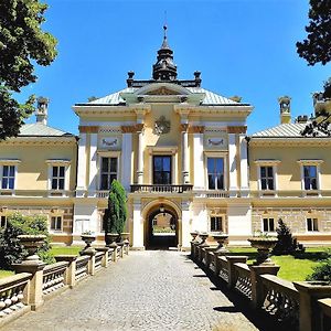 Zámek Světlá nad Sázavou Hotel Exterior photo