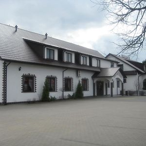 Zajazd Skalny Hotel Ostrów Mazowiecka Exterior photo