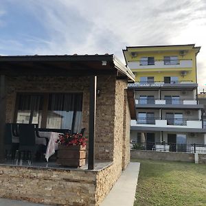 Apartments And Villas Janev Dojran Exterior photo