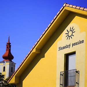 Slunečný Penzion - snídaňový penzion Hotel Tasovice Exterior photo