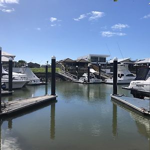 Bluewater Apartment Trinity Beach Exterior photo