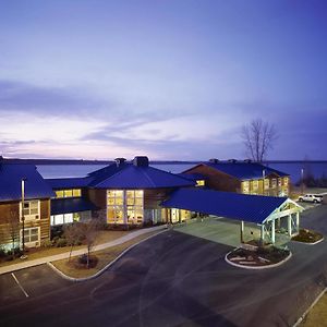 River Lodge And Cabins Boardman Exterior photo