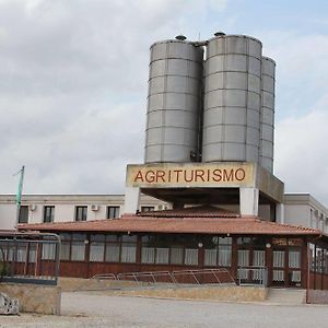 Agriturismo Silos Agri San Severo Exterior photo