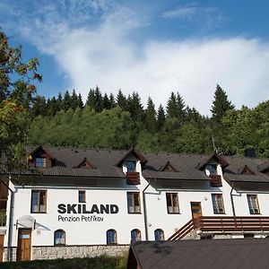 Penzion Skiland Petříkov Hotel Exterior photo