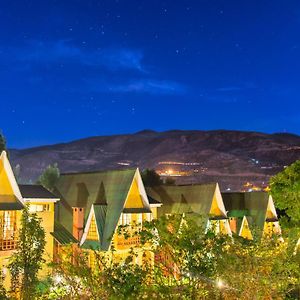 Amaru Valle Hotel Urubamba Exterior photo