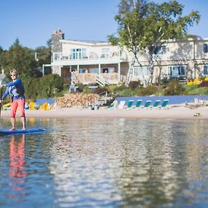 Beachfront Inn Baileys Harbor Exterior photo