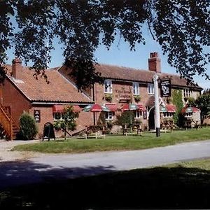 The Longham White Horse Hotel Dereham Exterior photo