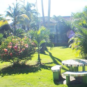 Hotel Los Pinos Las Terrenas Exterior photo