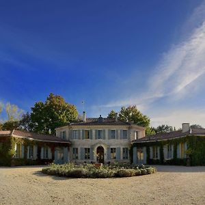 Château de l'Isle - Chambres d'Hôtes Castelnau-de-Médoc Exterior photo